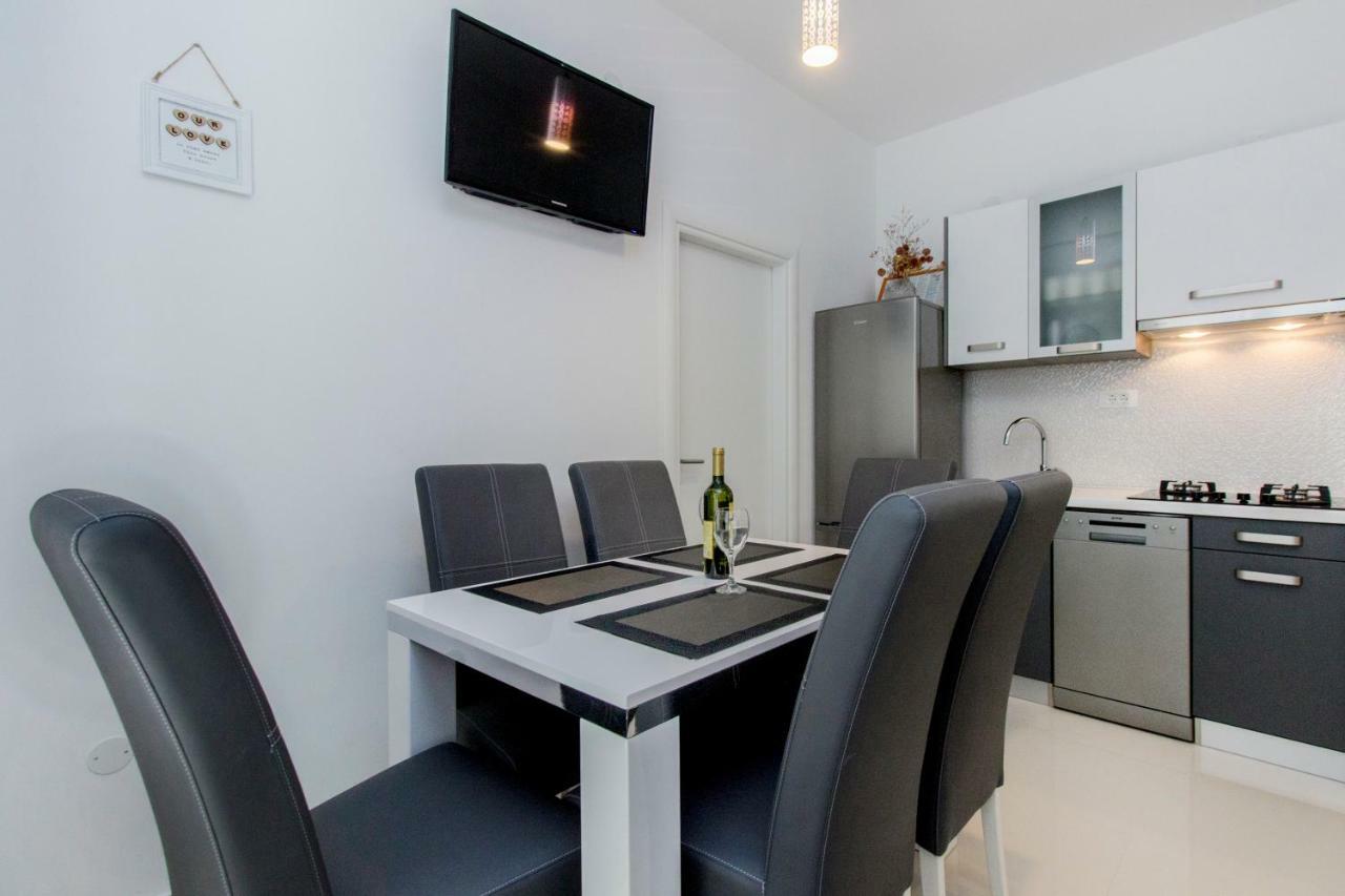 Apartmani Vesna Grebaštica Extérieur photo